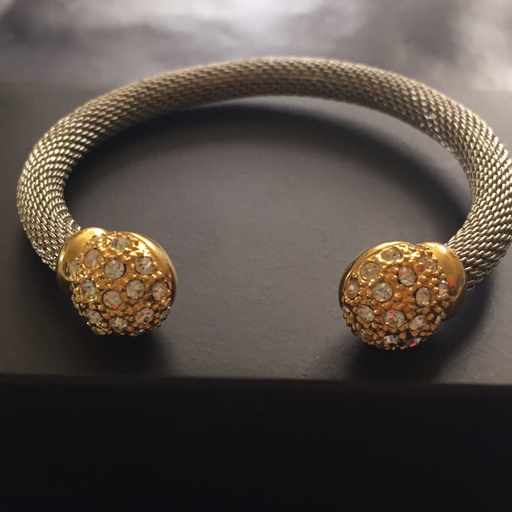 Bracelet 🤑ON SALE